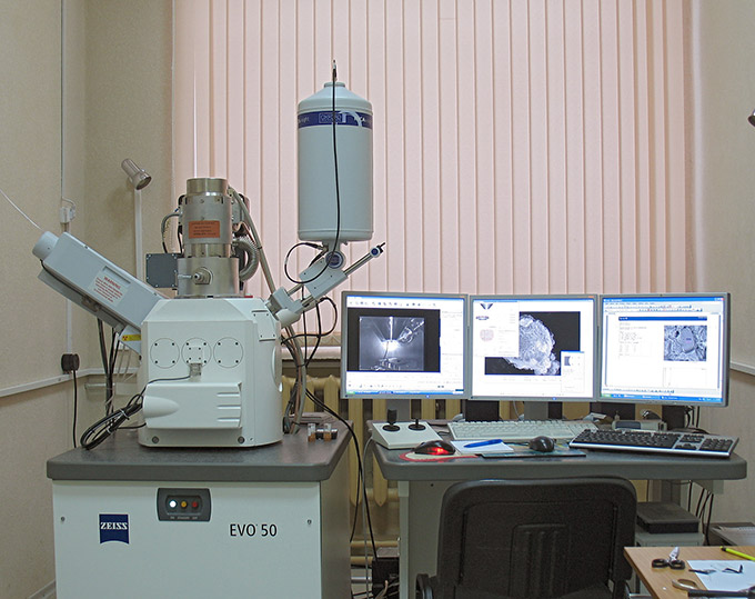 Сканирующий электронный микроскоп “EVO 50 XVP” (Carl Zeiss) с системой зондового микроанализа “INCA Energy – 350” (Oxford Instruments)